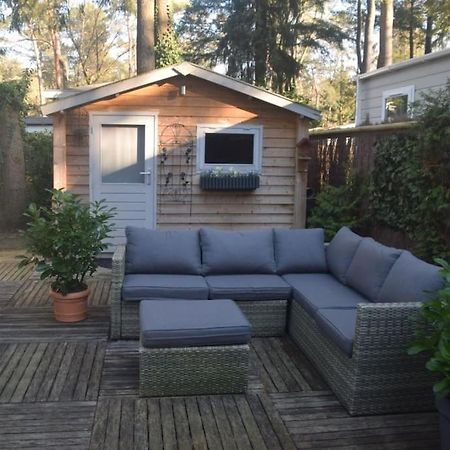 Te Huur: Leuke 4-Persoons Stacaravan Op Top Locatie! Hoenderloo Buitenkant foto