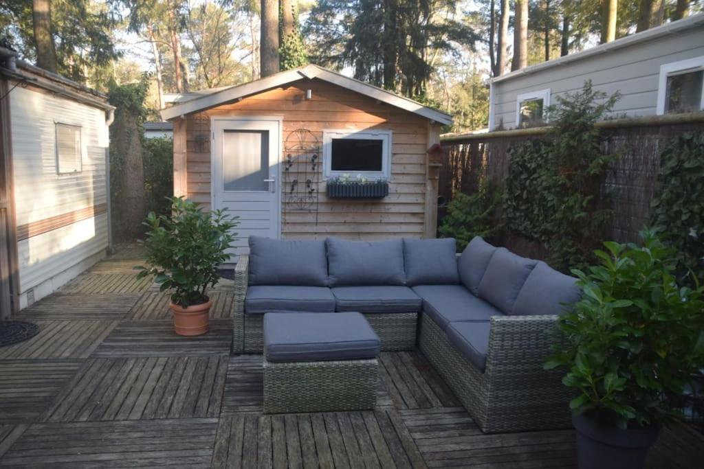 Te Huur: Leuke 4-Persoons Stacaravan Op Top Locatie! Hoenderloo Buitenkant foto